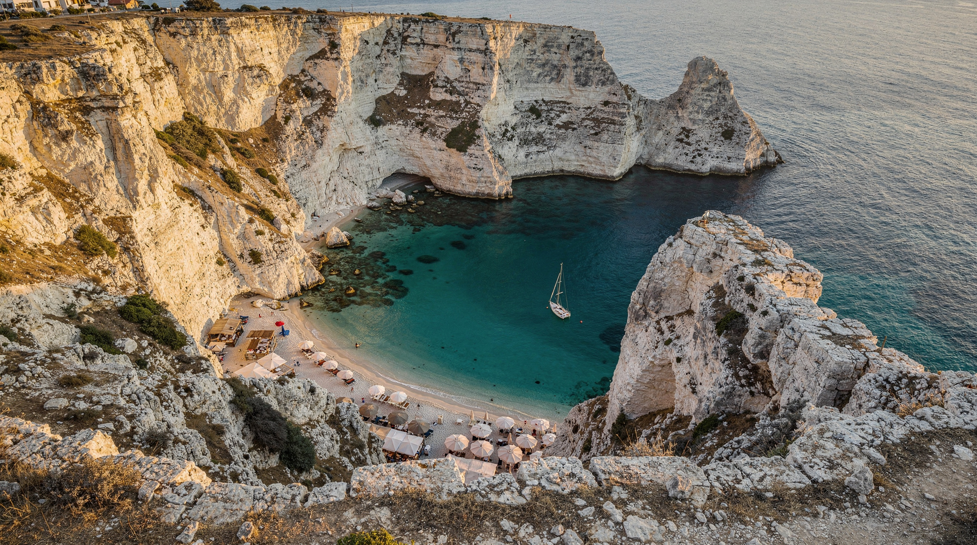 Pissouri Bay: the hidden gem between Limassol and Paphos